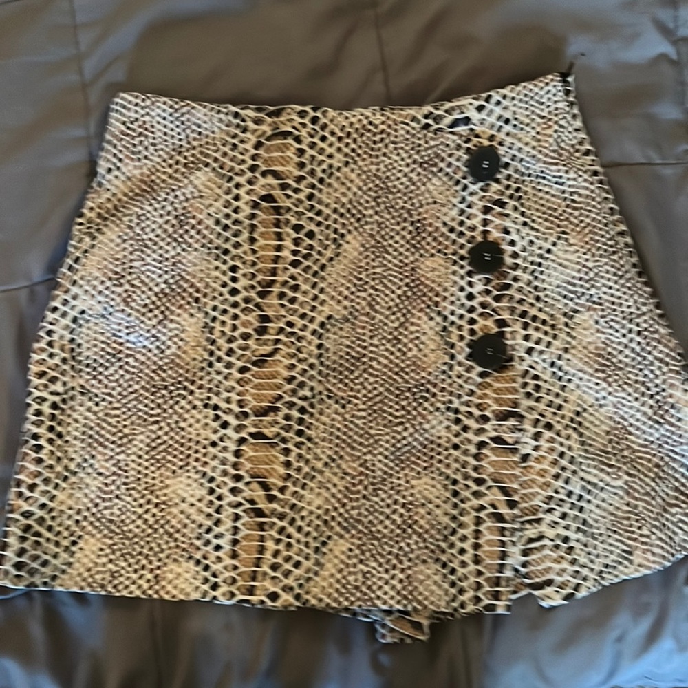 Zara Woman Leopard Print Neoprene Mini Skirt Size S